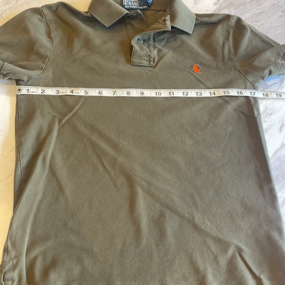 Polo Ralph Lauren Classic Piqué Slim Fit Polo Shirt in Army Green - Picture 6 of 9